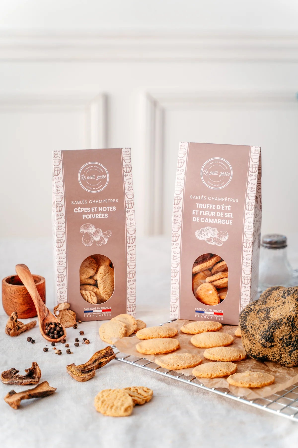 Biscuits sablés champêtres aux cèpes et notes poivrées
