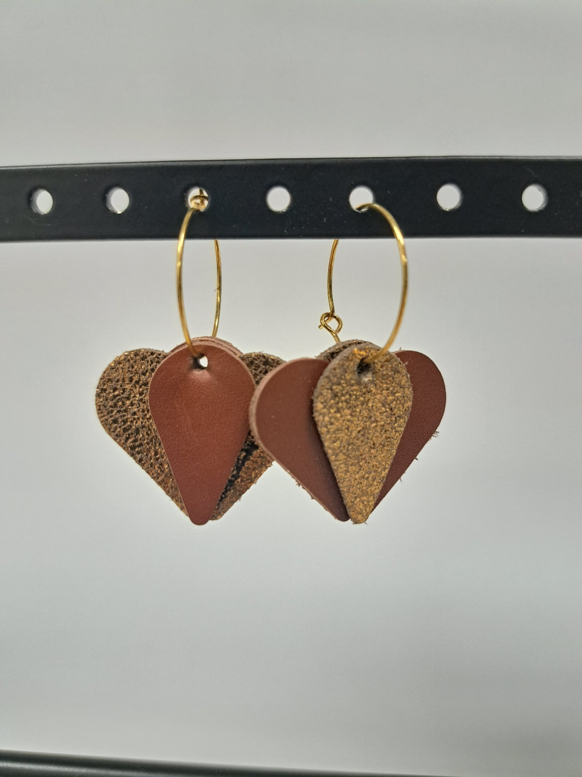 Boucles d'oreilles en cuir marron et bronze