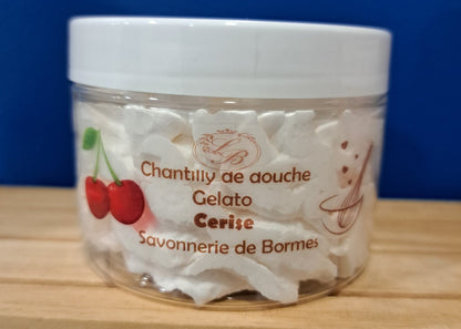 Chantilly de douche parfum cerise